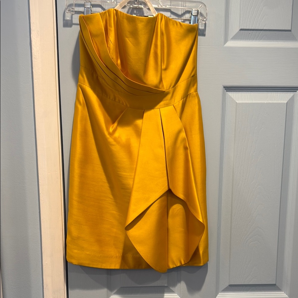 Elegant Yellow Strapless Dress